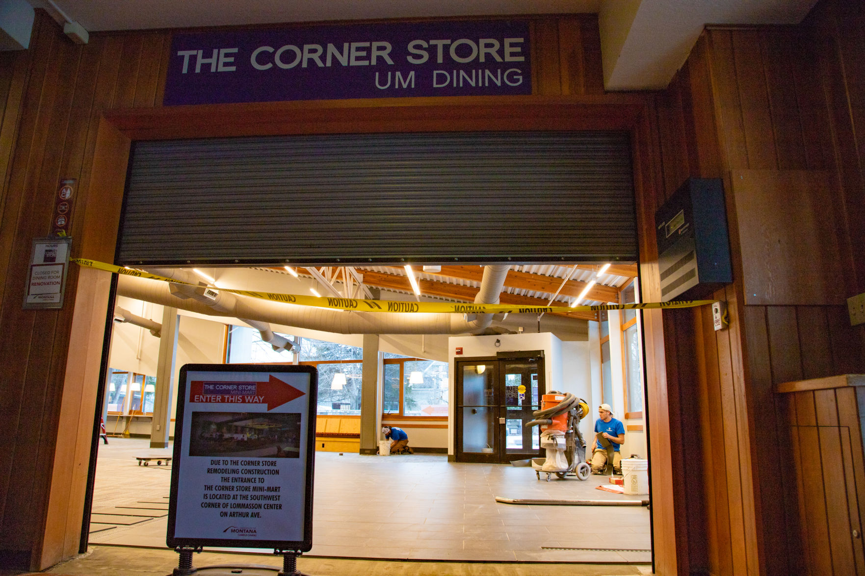 Smith_CornerStore01